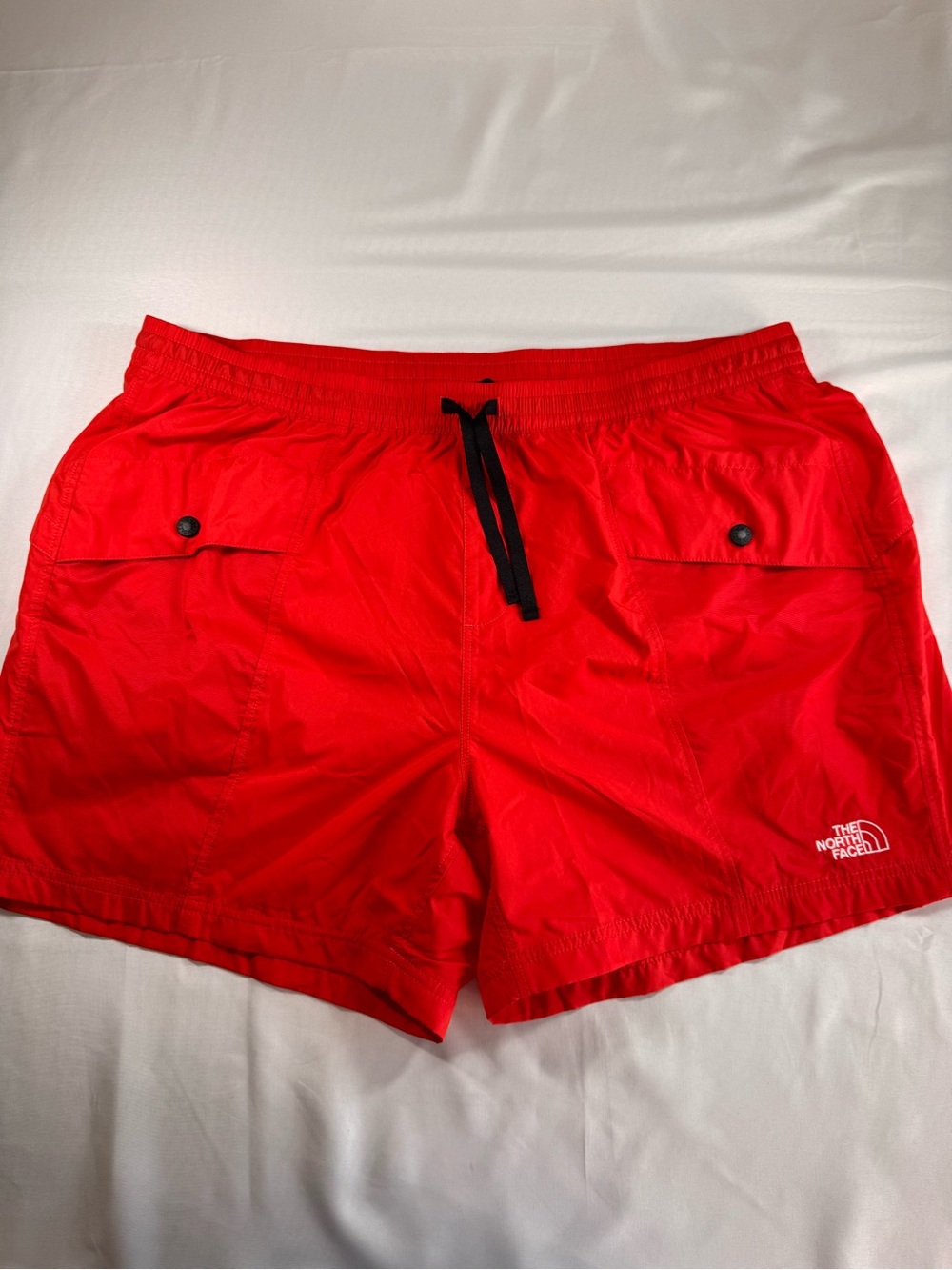 The North Face women’s Red Quick Dry lined athletic shorts XL
